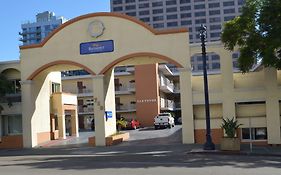Baymont Inn & Suites San Diego Downtown